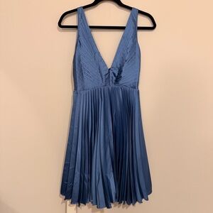 abercrombie blue giselle pleated dress